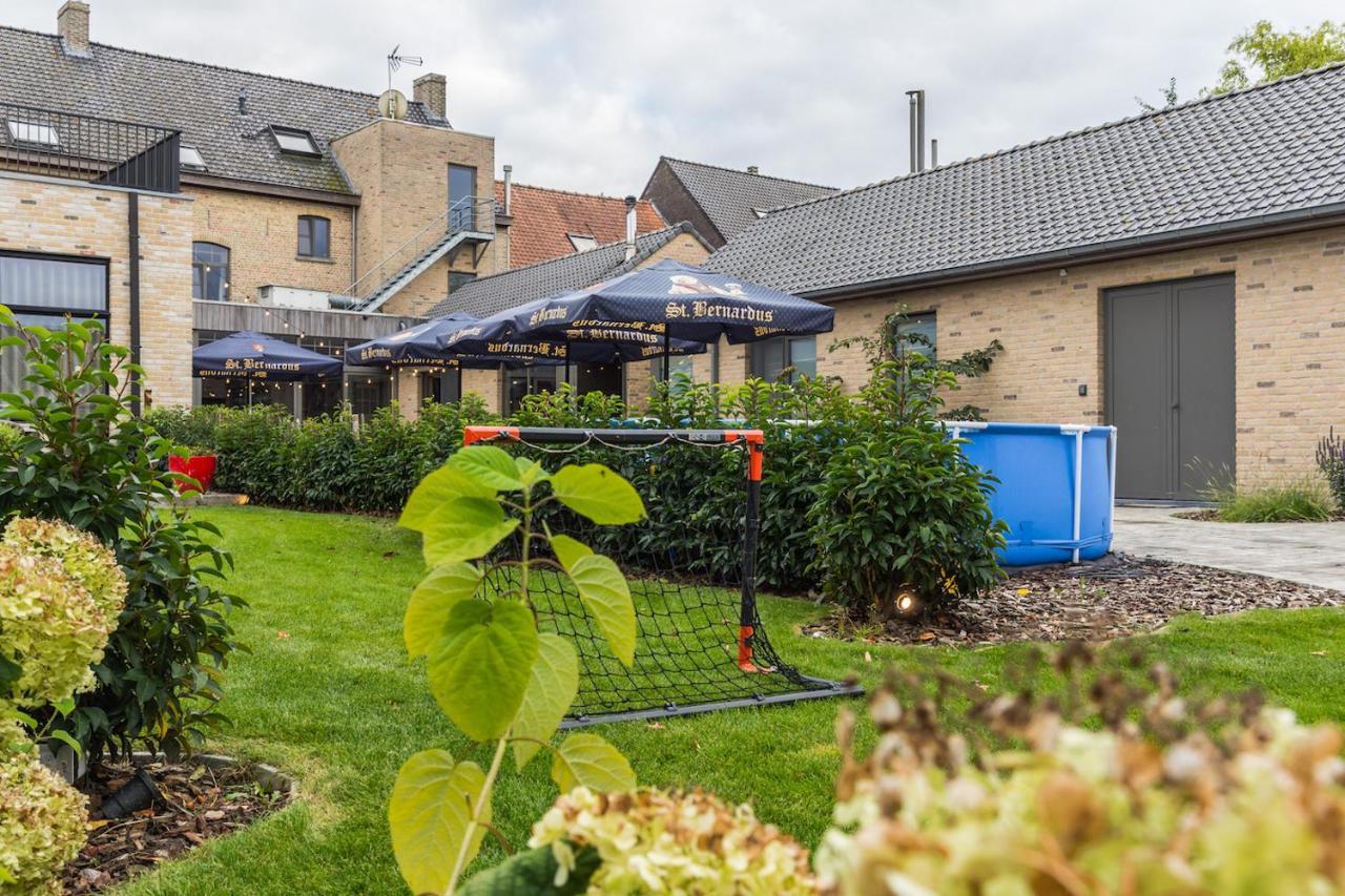 Oud Gemeentehuis Poelkapelle Kültér fotó