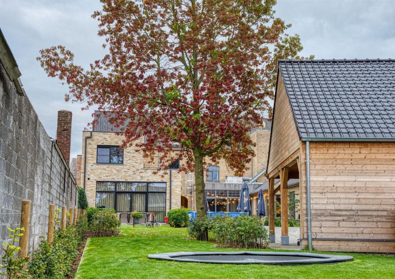 Oud Gemeentehuis Poelkapelle Kültér fotó